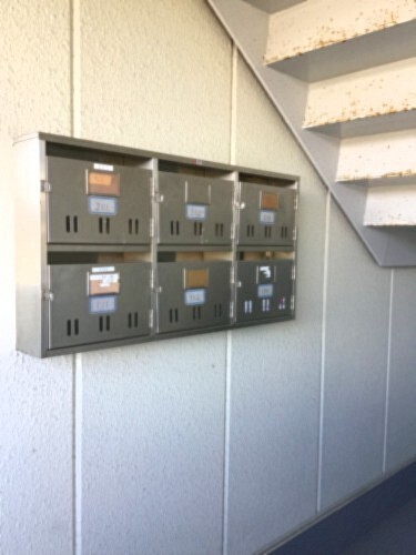 ロビー　集合ポスト