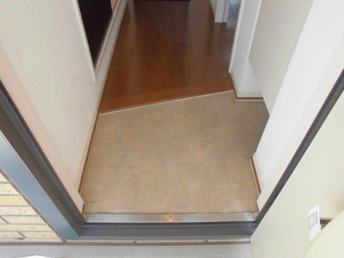 玄関　※別号室参考写真です