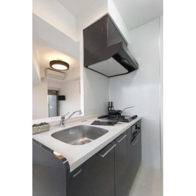 キッチン　※写真は同タイプ住戸です。