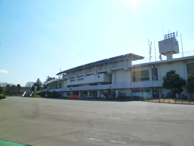公園　上尾運動公園（公園）まで1935m