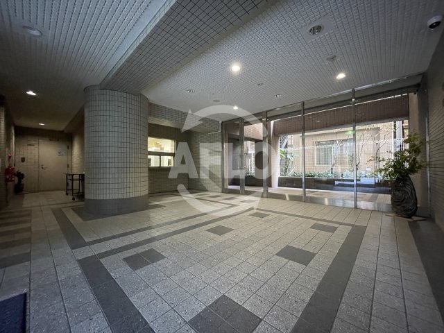 ロビー　ファミーユ西梅田　ロビー