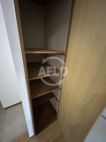 収納　ファミーユ西梅田　玄関収納