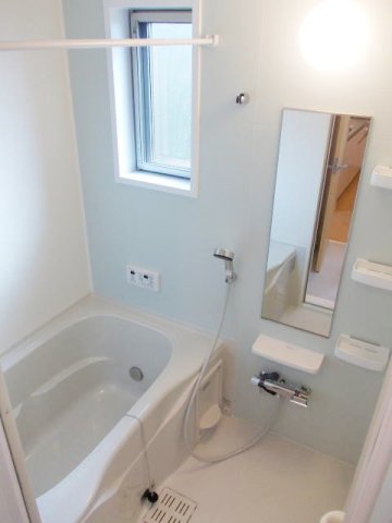 バス・シャワールーム　ゆったり過ごせるお風呂です