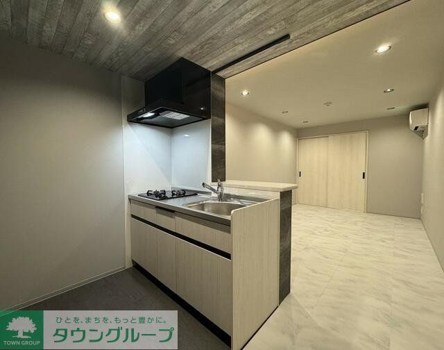 居室・リビング　キッチン