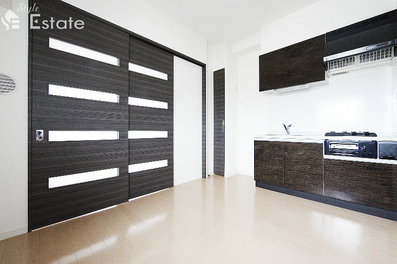 居室・リビング　DK5.4帖　洋室8.0帖　家電ご用意できます!!