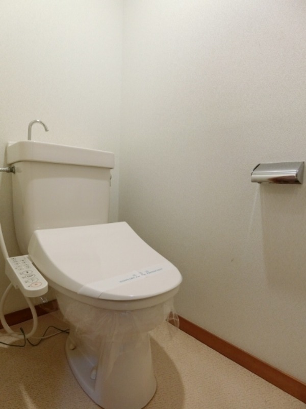 トイレ　図面と現状に相違がある場合には現状を優先