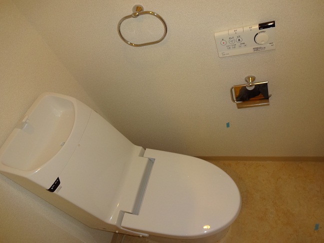 トイレ　同マンション別部屋