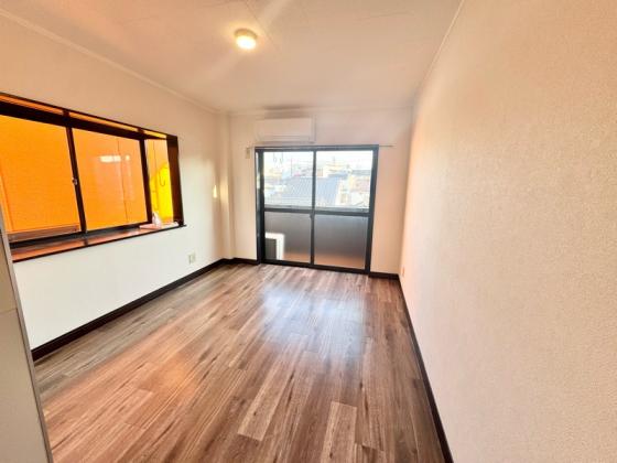 居室・リビング　７帖のワンルーム♪２面採光♪