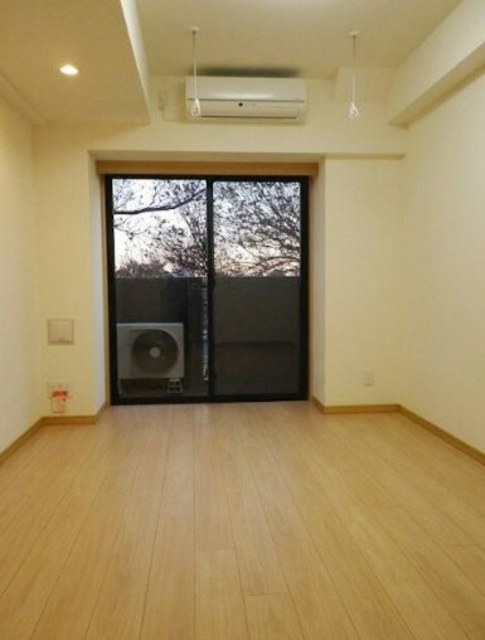 居室・リビング　同仕様参考