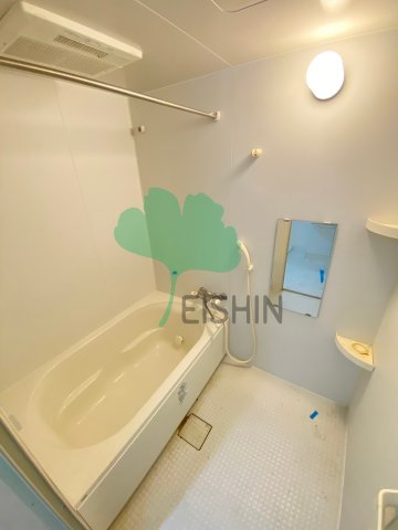 バス・シャワールーム　清潔感のある浴室です！
