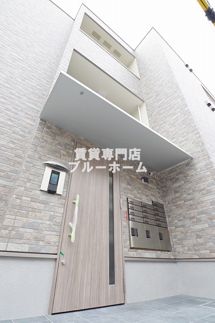 建物外観　3階建てのアパートになります！