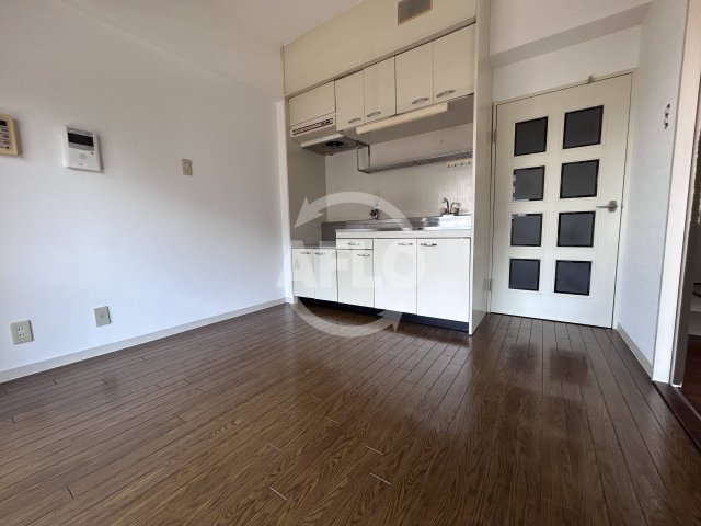 居室・リビング　ミフネセントラルベア東三国　リビング