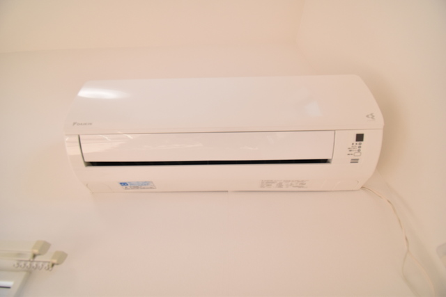 その他　★エアコン設置済み★