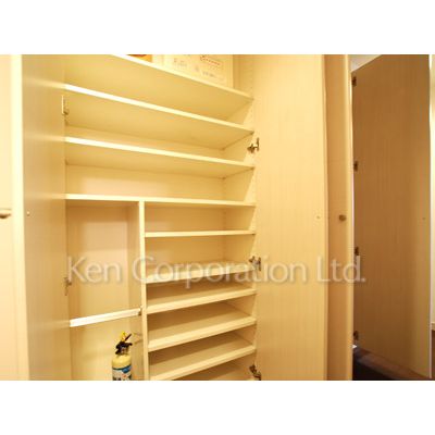 収納　同タイプ2階のお部屋を撮影。仕様が異なることがあります。