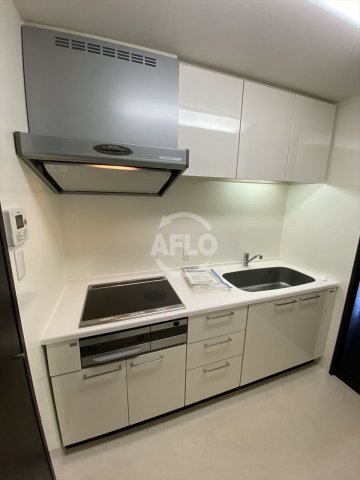 キッチン　エルセレーノ上本町レジデンス　キッチン