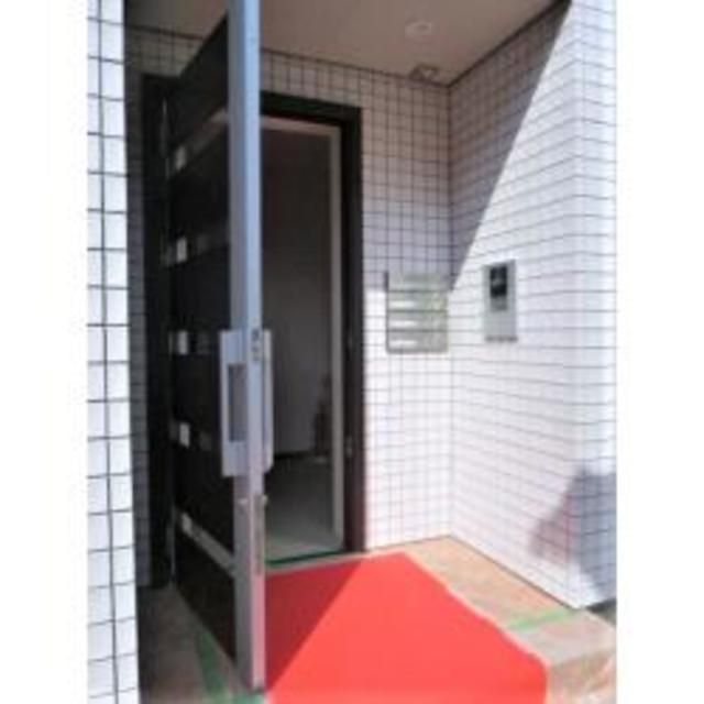 エントランス　★お問い合わせはタウンハウジングまで★