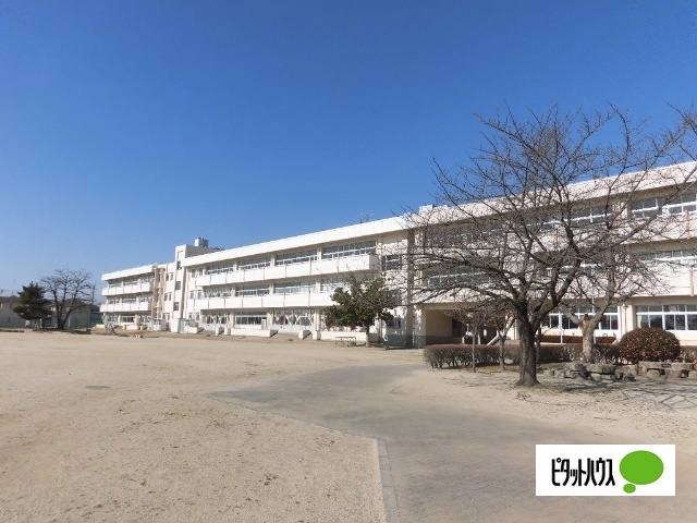 中学校　足利市立山辺中学校（中学校）まで2236m