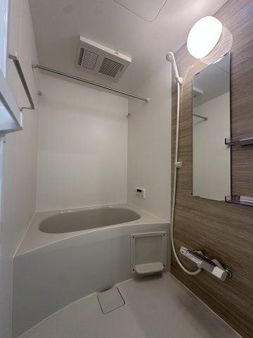 バス・シャワールーム　同施工会社　同シリーズ