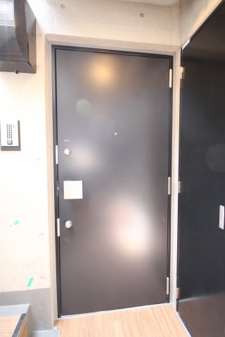 玄関　コンポジット駒込　　北区田端3