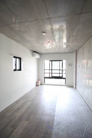 居室・リビング　コンポジット駒込　　北区田端3