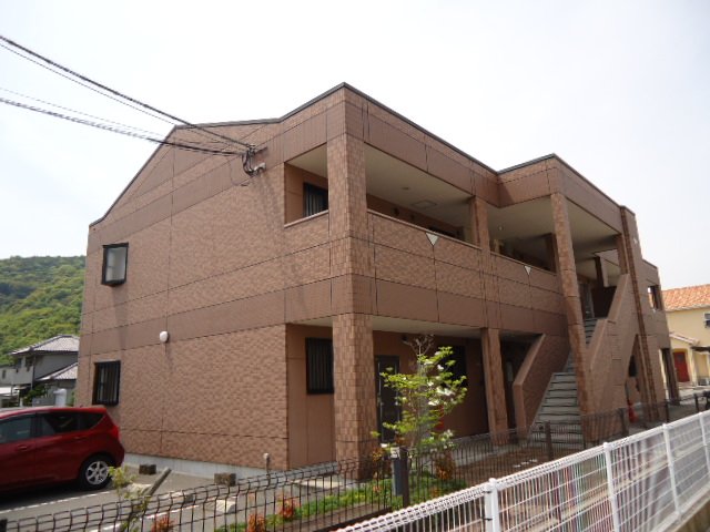 建物外観　外観写真（昼）