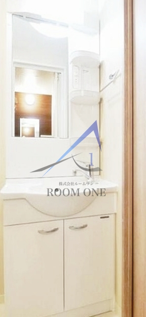 洗面設備　洗面台です。