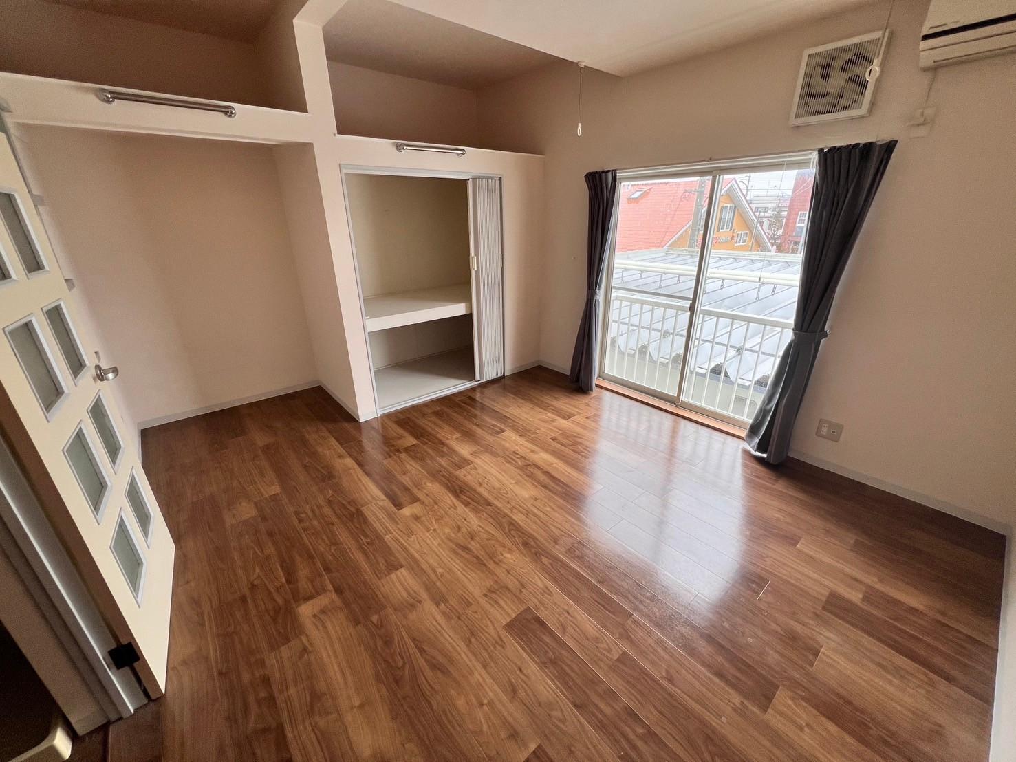 居室・リビング　居室