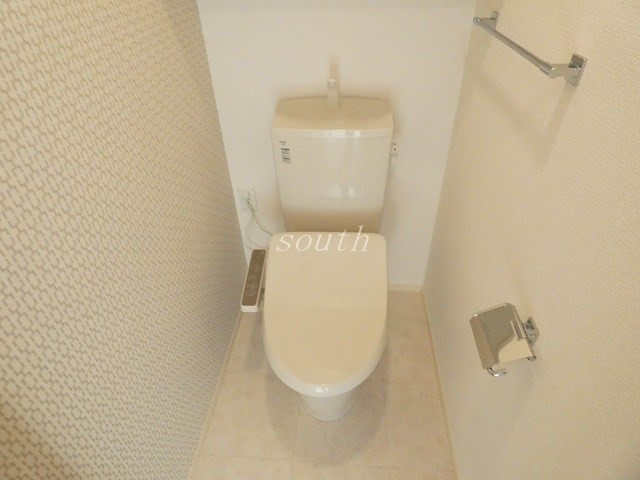 トイレ　ウォシュレット付きのトイレ