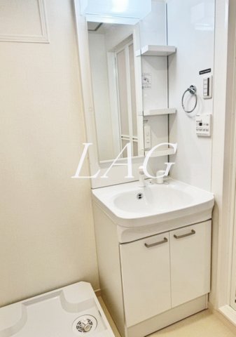 洗面設備　独立洗面台です。