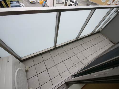 バルコニー　バルコニー