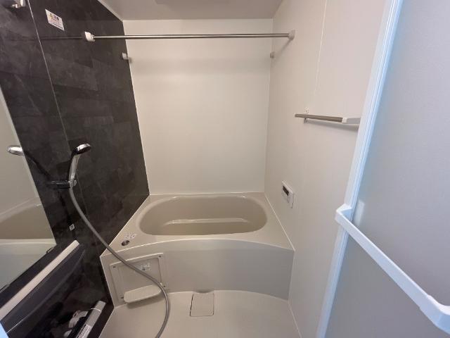 バス・シャワールーム　バス（イメージ）