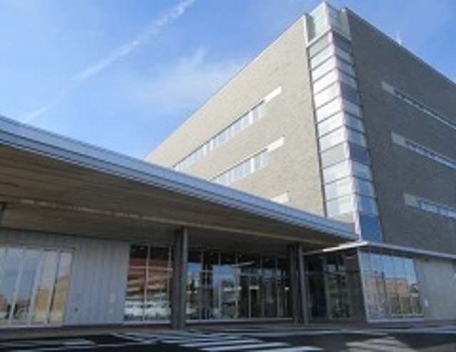 役所　柏崎市役所（役所）まで689m