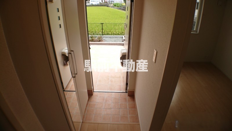 玄関　■室内イメージ■