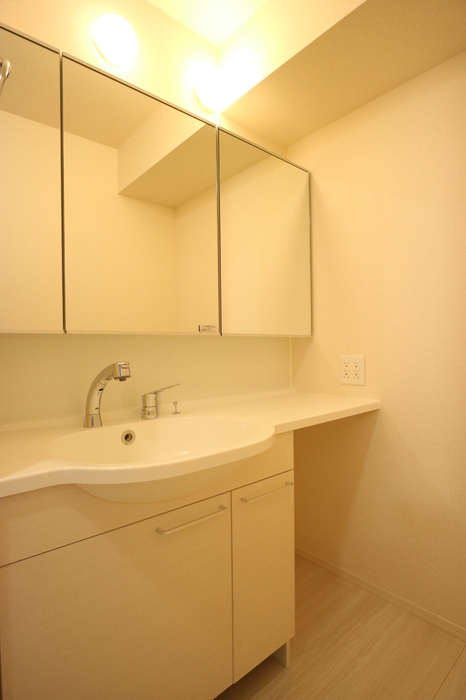 洗面設備　洗髪洗面化粧台