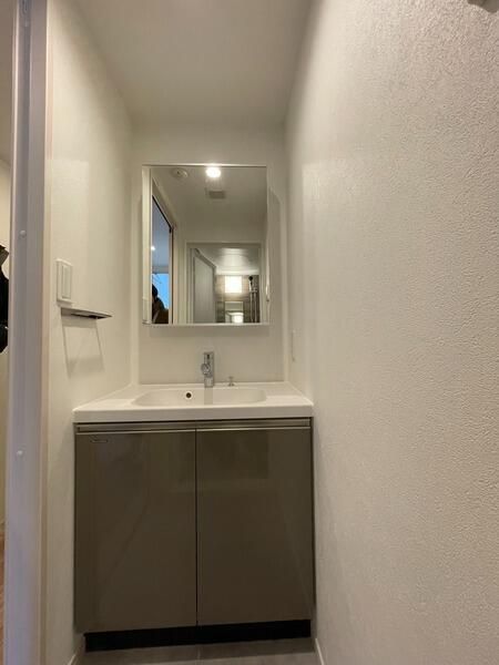 洗面設備　使いやすい洗面所です