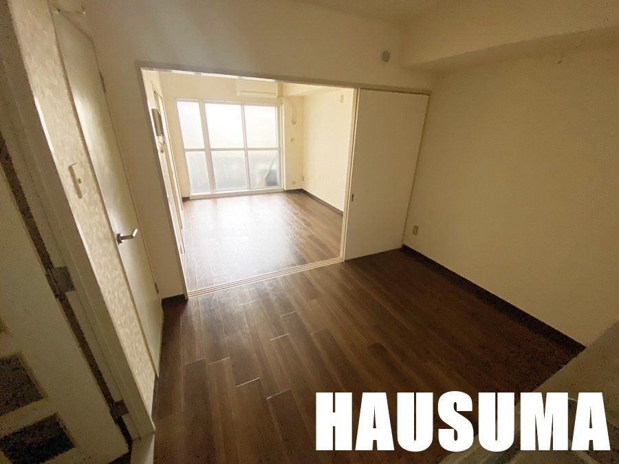 居室・リビング　※他号室写真使用