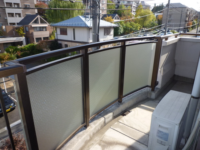 バルコニー　バルコニー