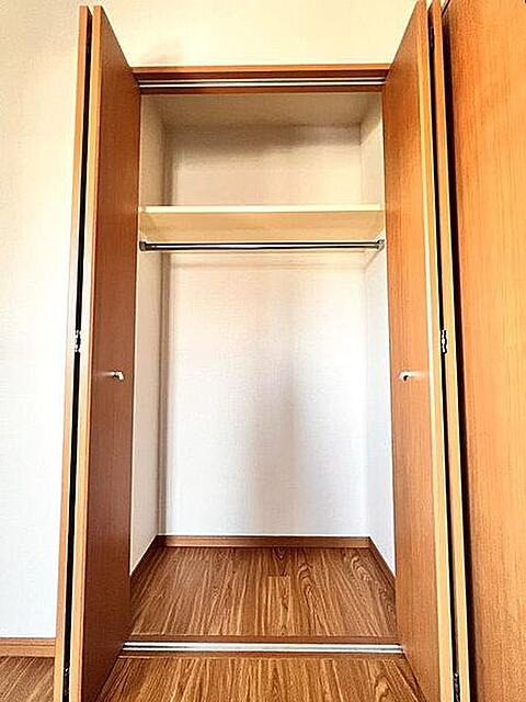 収納　（別タイプ参考写真）日神パレステージ西巣鴨　豊島区巣鴨5