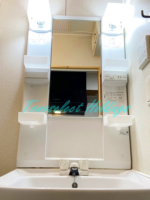 洗面設備　必須条件に多い独立洗面台♪