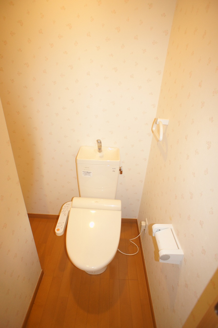 トイレ　シンプルで使いやすいトイレです