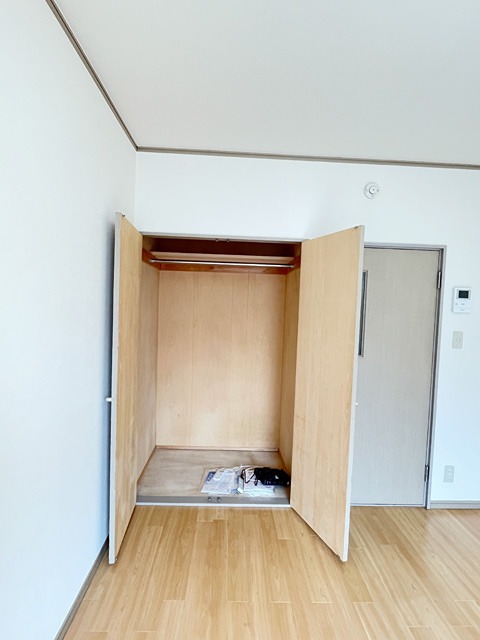 収納　シューズボックス