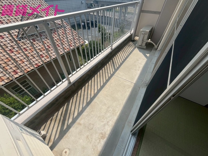 バルコニー　別部屋参考写真です。