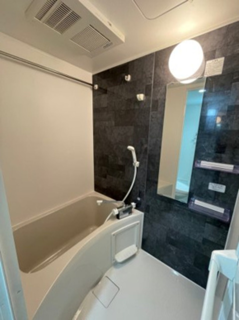 バス・シャワールーム　バスルーム