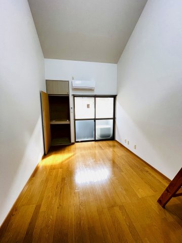 居室・リビング　使いやすい居間です