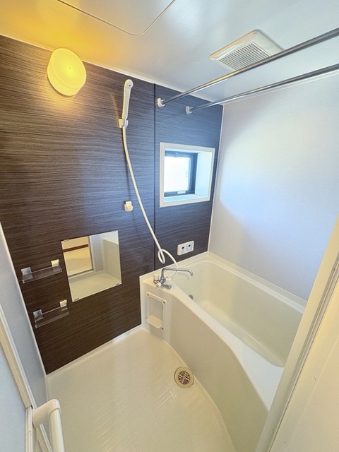 バス・シャワールーム　浴室