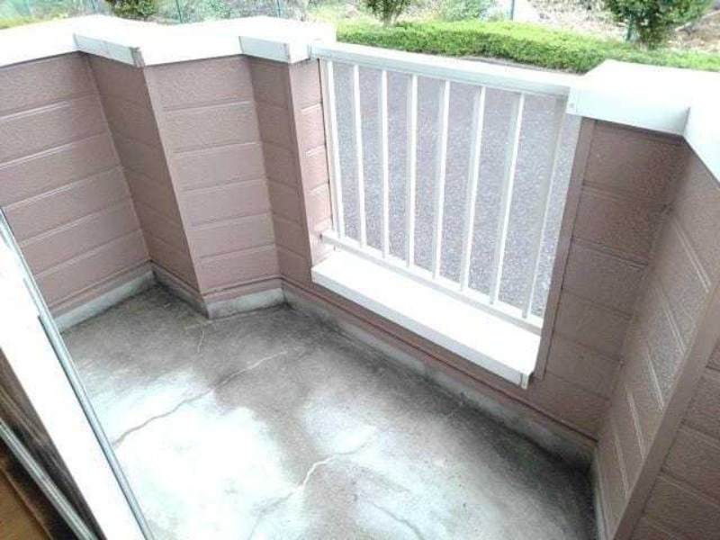 バルコニー　図面と現状に相違がある場合には現状を優先