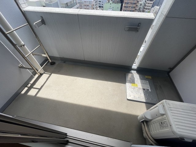 バルコニー　お洗濯にも便利なバルコニー付き