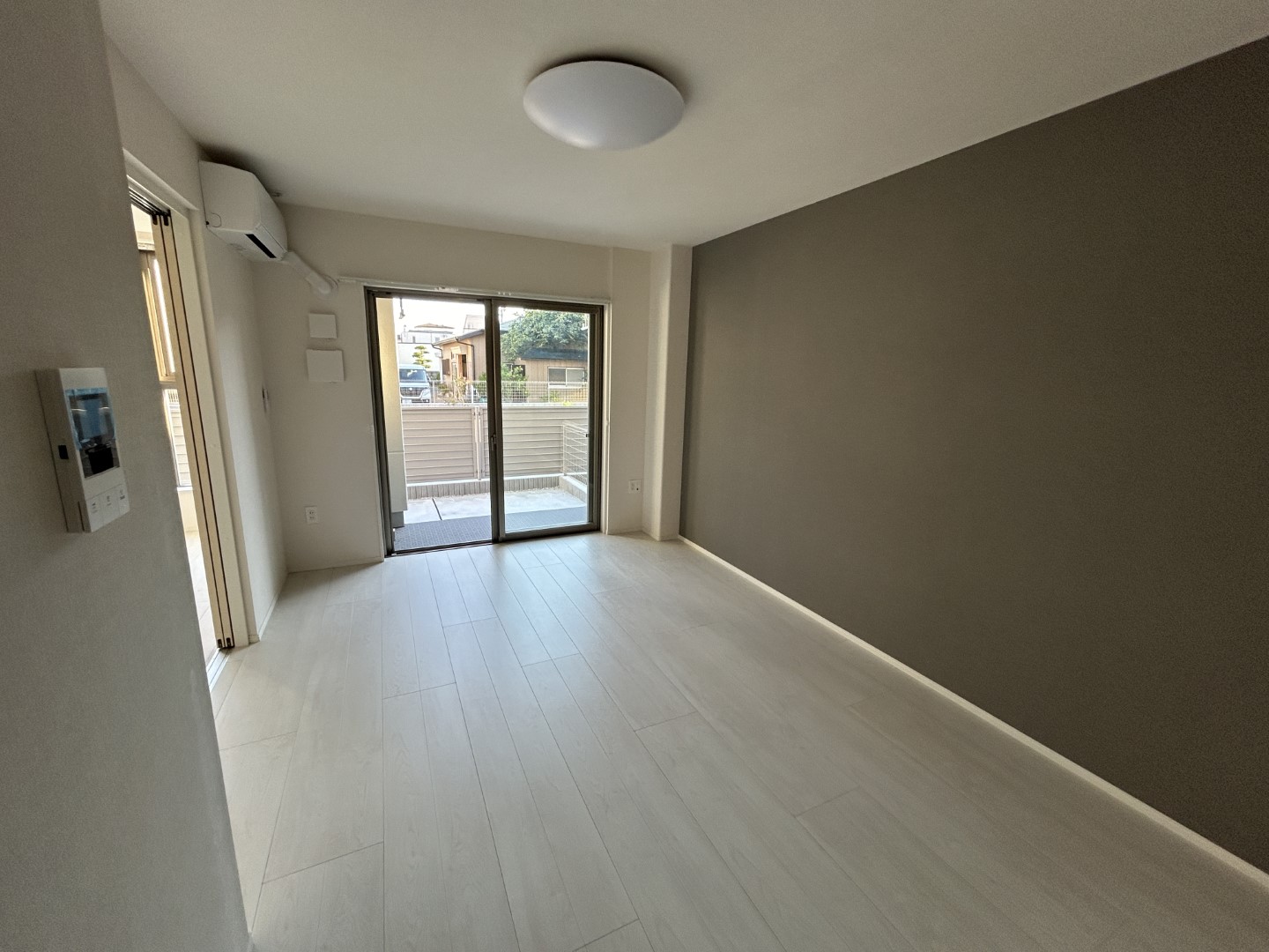 居室・リビング　他室参考写真　LDK11.1帖