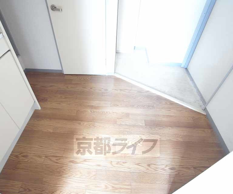 その他部屋・スペース　広めの廊下です。