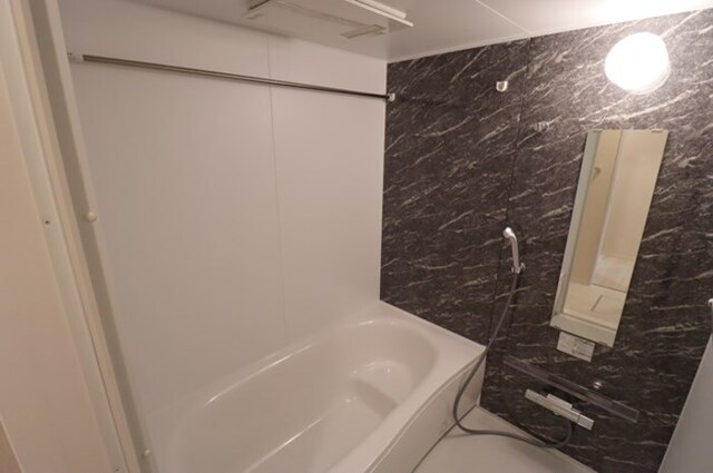 バス・シャワールーム　浴室